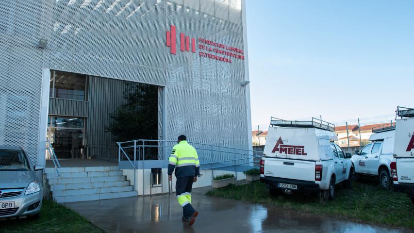 La Fundación Laboral de la Construcción forma en materia de seguridad y salud a cerca de 800 trabajadores/as de la empresa andaluza Ametel